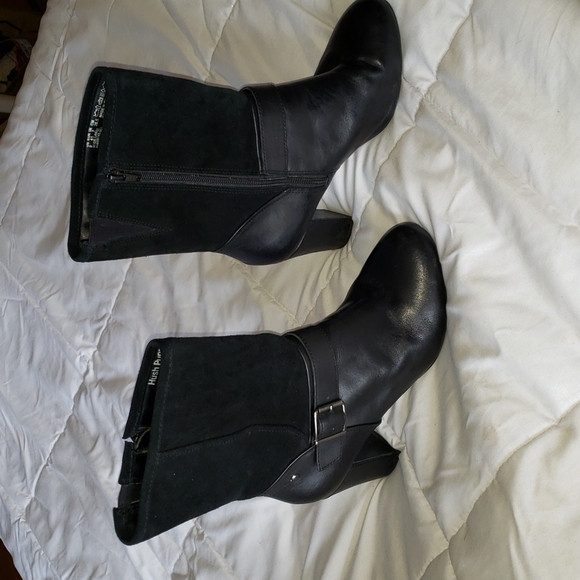 Hush Puppies Thinsulate, Black Leather Ladies Boots, Size 9. - Picture 1 of 6